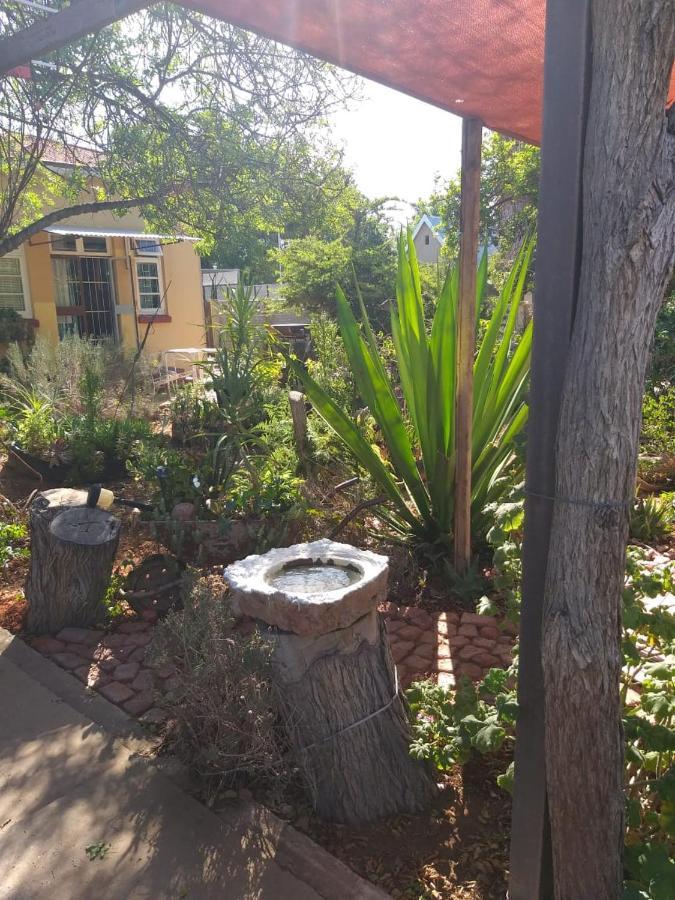 Tranquility In Klein Karoo Apartman Oudtshoorn Kültér fotó